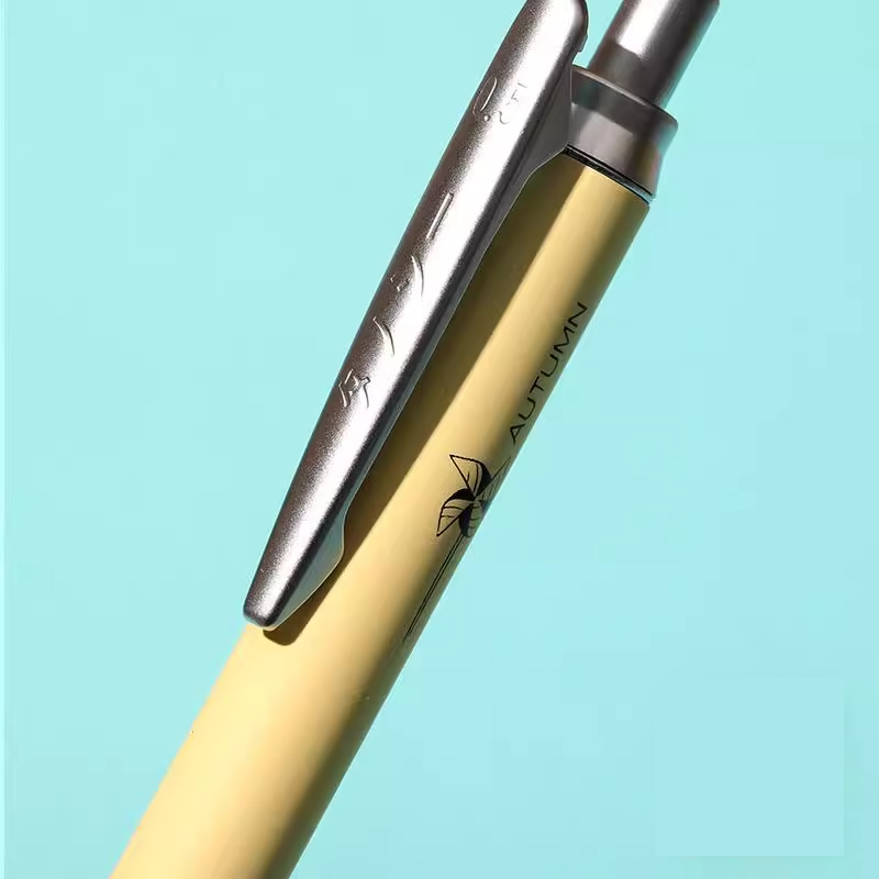 Japonês tanosee quatro estaçõe - Pentel Pen Energel avaliação e preço